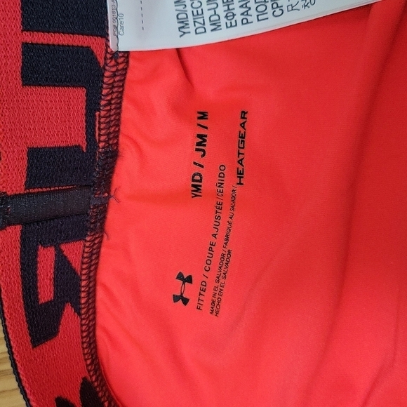Nwt Under Armour HeatGear boys 3/4 leggings - Picture 5 of 6